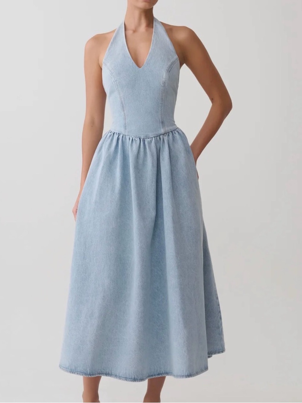 NWT MESHKI miller Light Blue Halter Midi Dress denim wash size XL